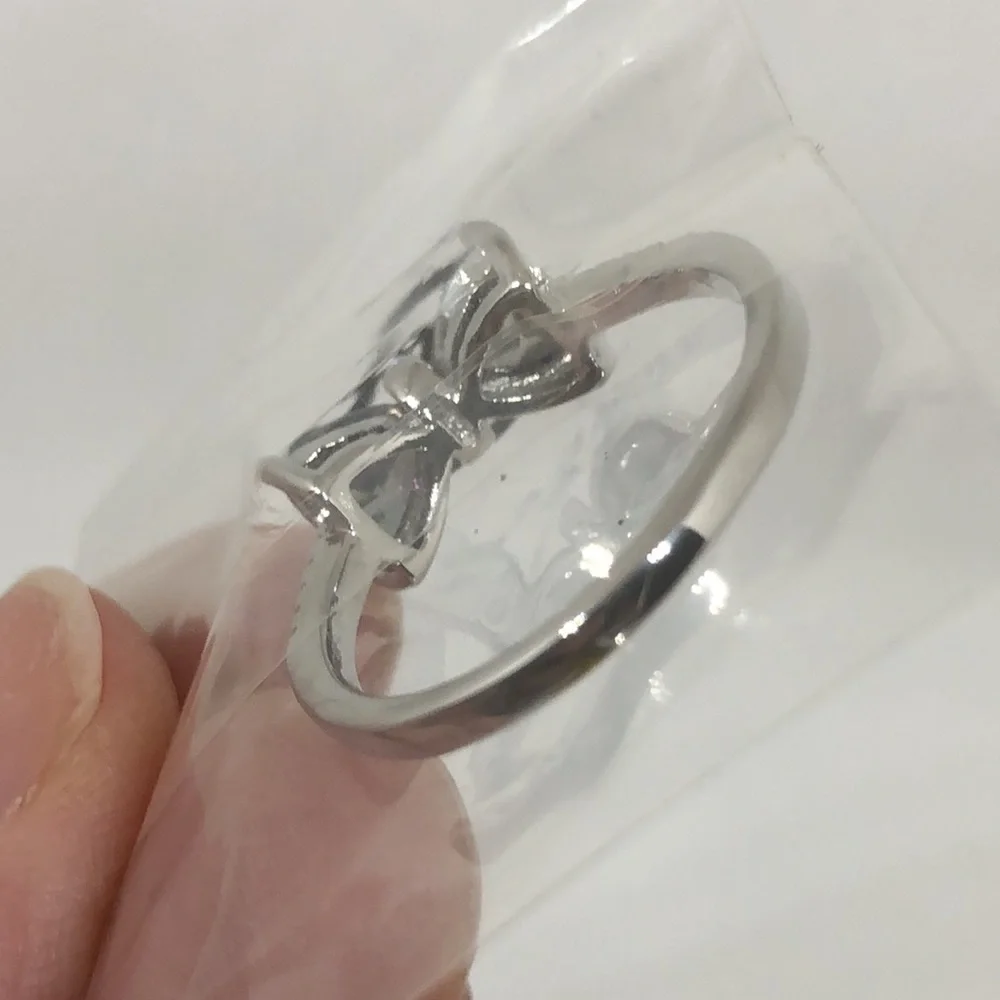Multi Colored Inlaid Topaz Bow Designed Ring Size 8